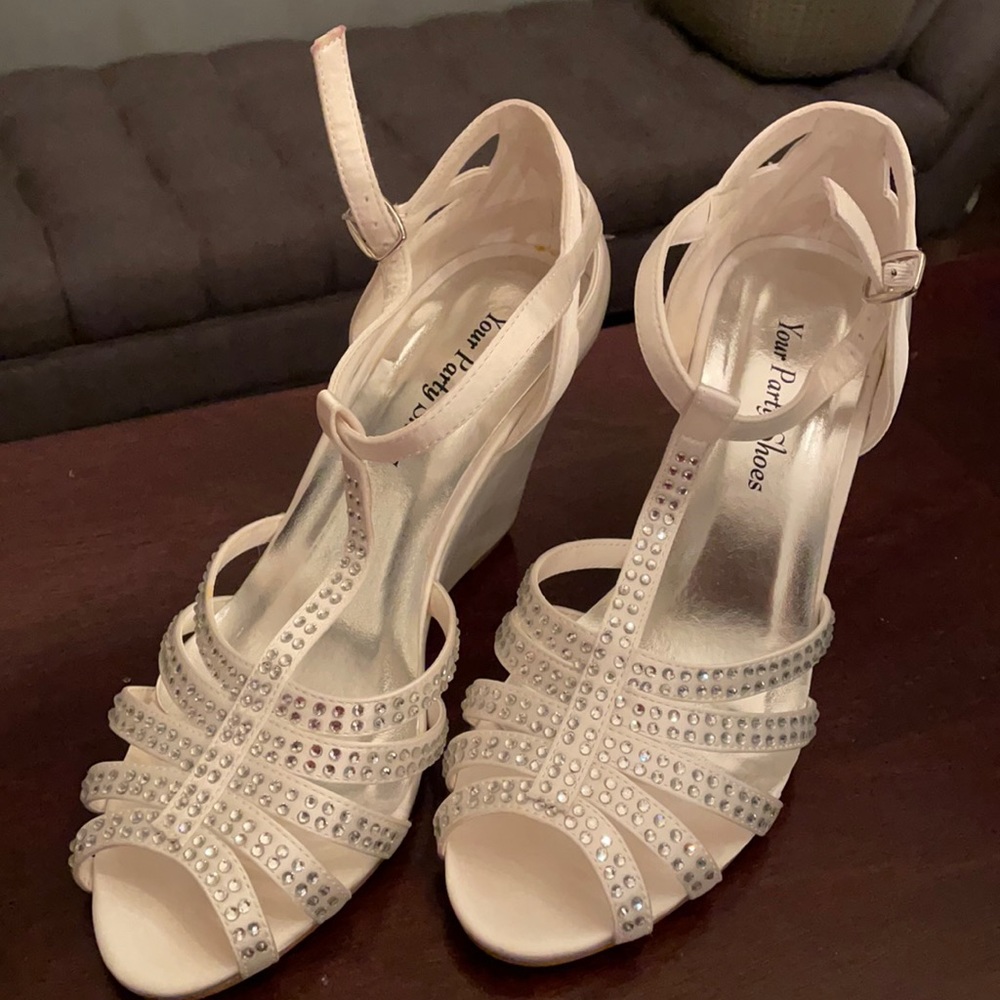 Bridal shoes